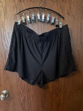 Old Navy Black Athletic Shorts with Elastic Waist